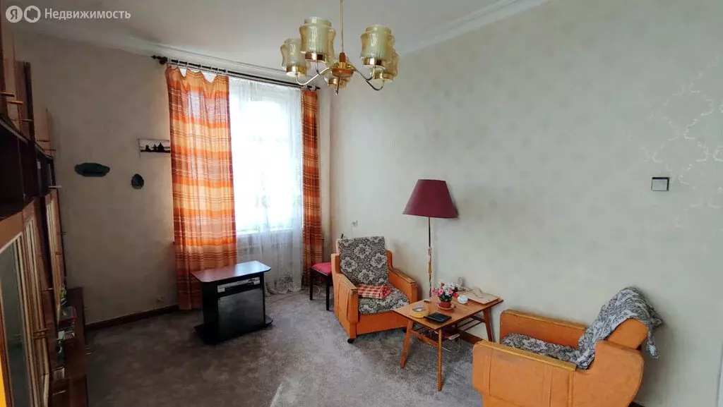 3-комнатная квартира: Петрозаводск, улица Куйбышева, 10 (79.5 м) - Фото 2