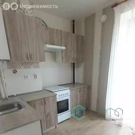1-комнатная квартира: Калининград, улица Николая Карамзина, 48 (30.2 ... - Фото 0