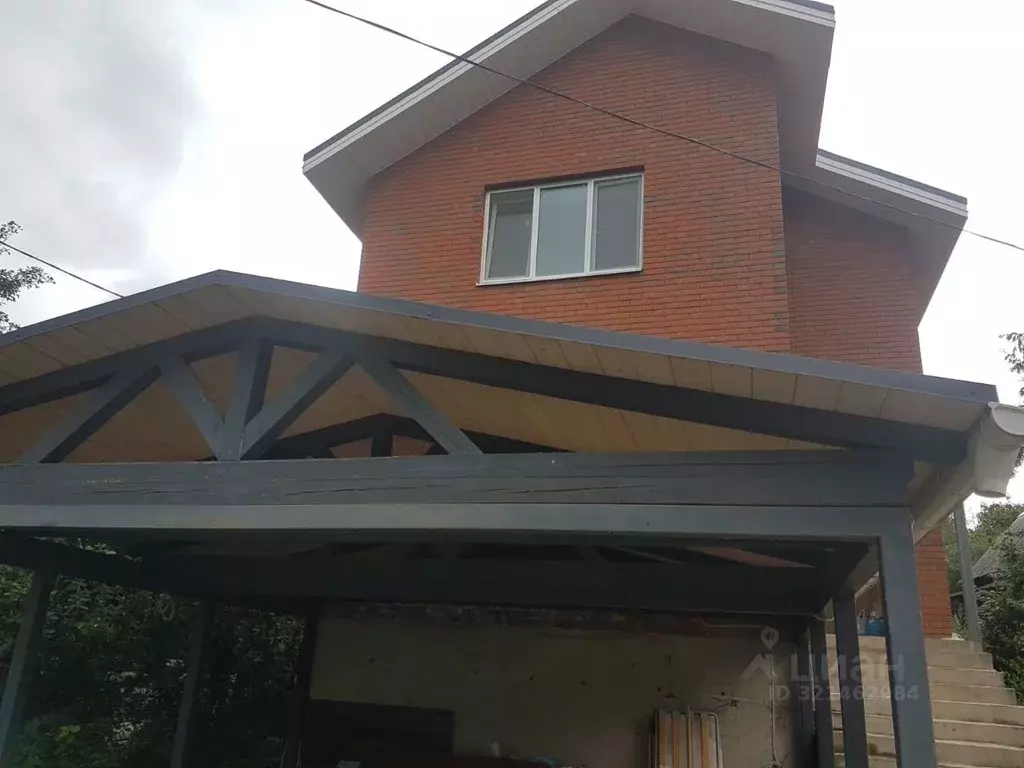 Дом в Татарстан, Верхнеуслонский район, с. Нижний Услон ул. Горького, ... - Фото 1