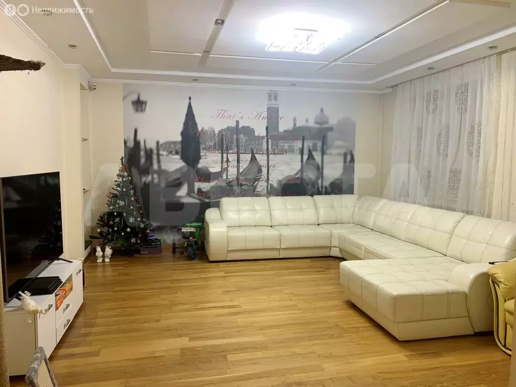 4-комнатная квартира: Омск, улица Маршала Жукова, 101 (143.8 м) - Фото 1