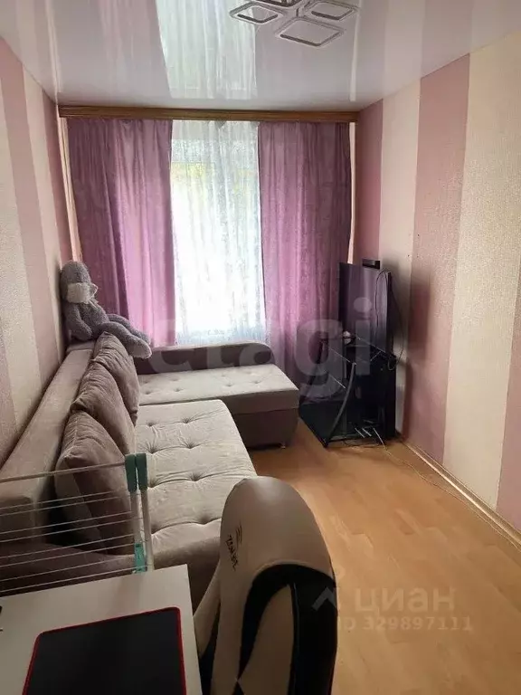 3-к кв. Тюменская область, Тюмень ул. 50 лет ВЛКСМ, 97 (60.0 м) - Фото 2