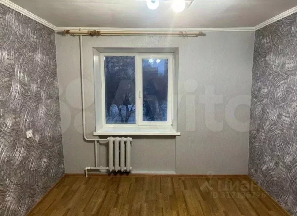 Комната Омская область, Омск ул. 10 лет Октября, 145А (14.0 м) - Фото 0