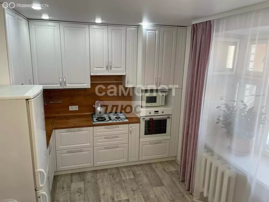 1-комнатная квартира: Октябрьский, Московский проспект, 8 (41.7 м) - Фото 2