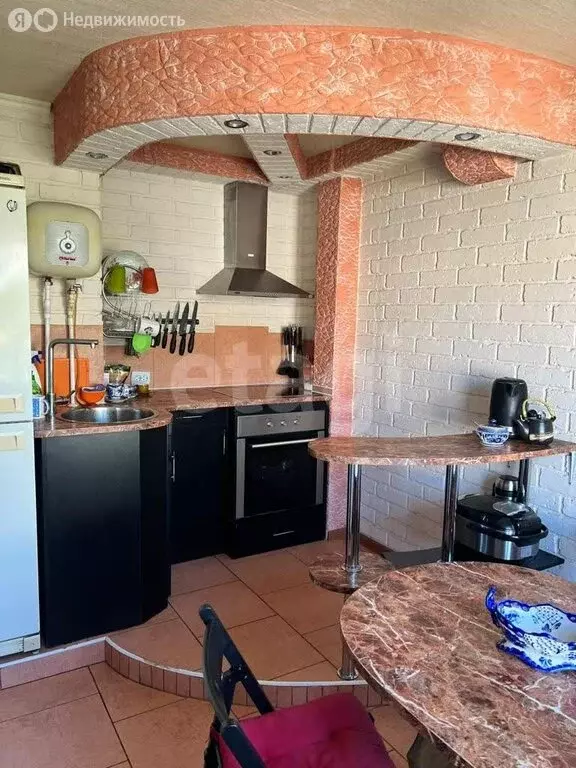 3-комнатная квартира: Елизово, улица Беринга, 5 (64 м) - Фото 1