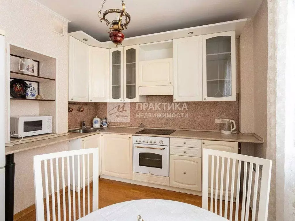 Продается 4-комнатная квартира - Фото 1