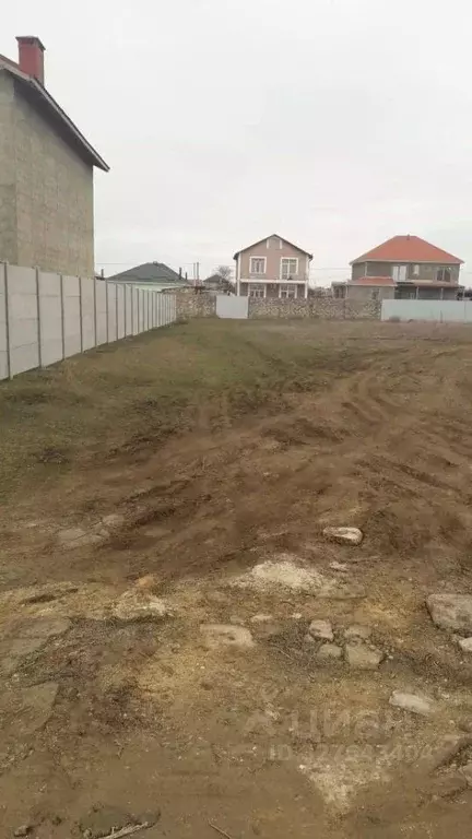 Участок в Крым, Сакский район, с. Уютное ул. Молодежная (8.0 сот.) - Фото 2