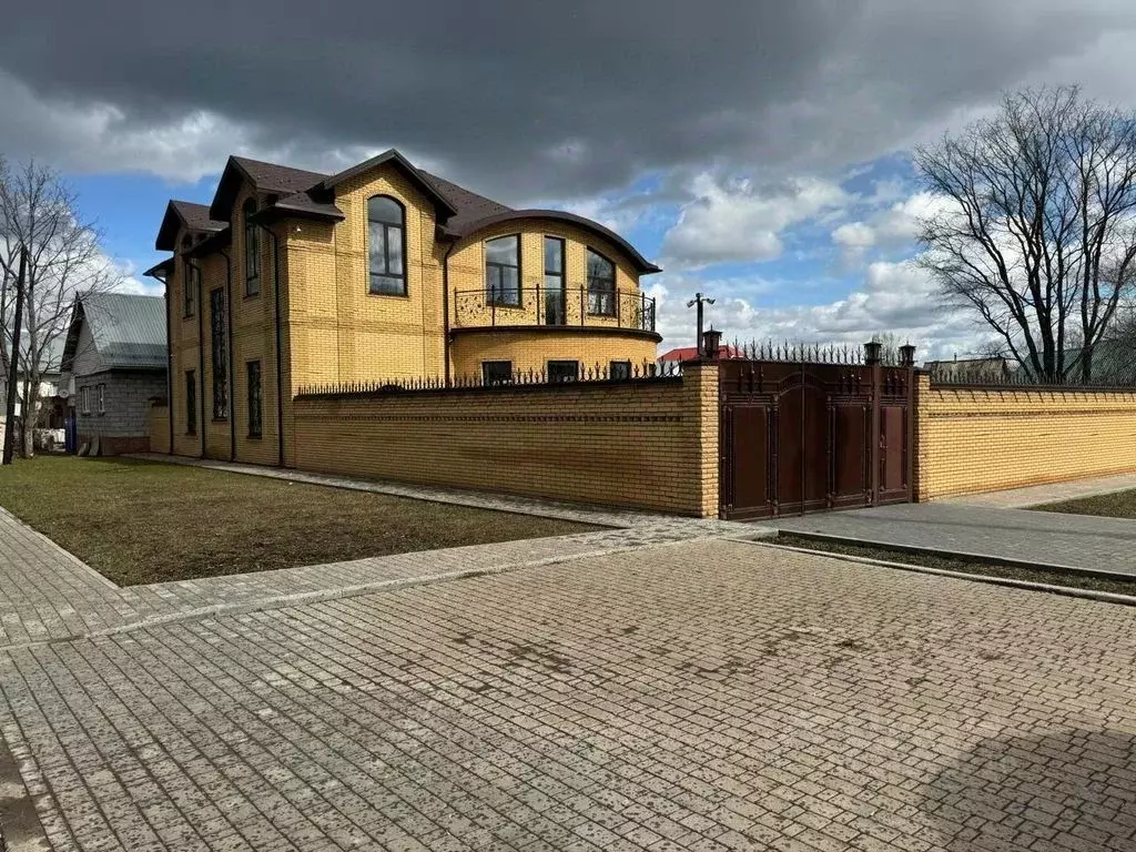 Дом в Удмуртия, Ижевск Постольская ул., 58 (291 м) - Фото 0