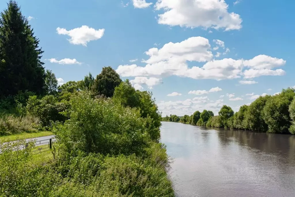 Участок в Московская область, Красногорск городской округ, с. ... - Фото 2