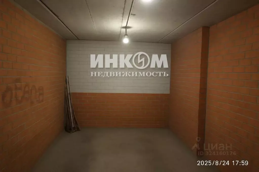 Гараж в Московская область, Королев Юбилейный мкр, ул. Маяковского, 2 ... - Фото 1