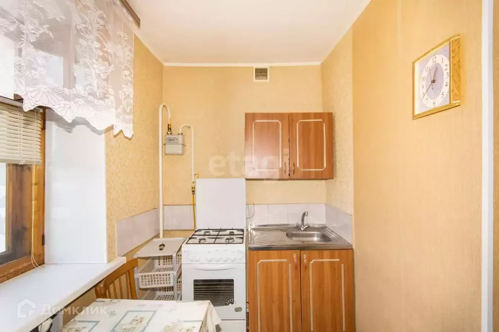 Продаётся 3-к квартира, 61.8 м - Фото 1