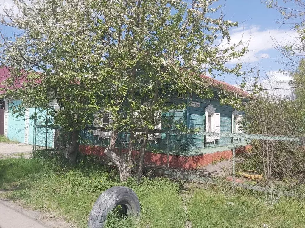Дом в Омск, микрорайон Порт-Артур, 1-я Трамвайная улица (52 м) - Фото 1