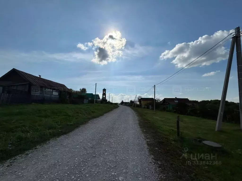 Участок в Татарстан, Пестречинское с/пос, д. Шихазда ул. Нагорная ... - Фото 0
