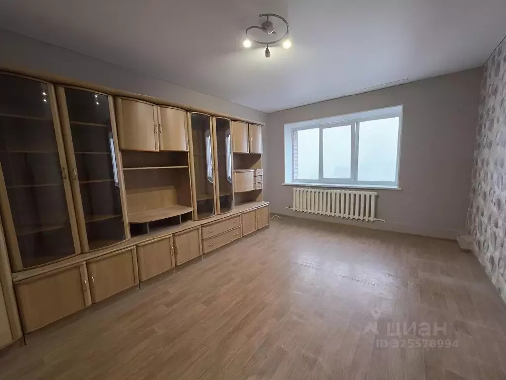 2-к кв. Брянская область, Брянск Бежицкая ул., 1к4 (80.1 м) - Фото 1