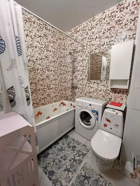 1-к кв. Омская область, Омск Взлетная ул., 3А (37.1 м) - Фото 2