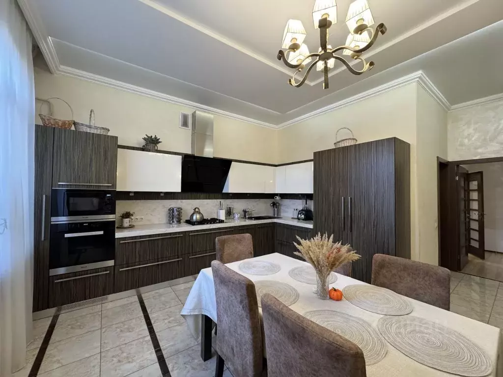 4-к кв. Татарстан, Нижнекамск просп. Шинников, 3 (175.4 м) - Фото 2