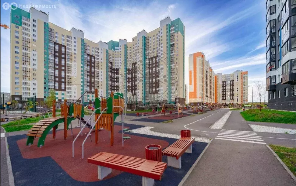 2-комнатная квартира: Екатеринбург, Латвийская улица, 48/2 (54 м) - Фото 1