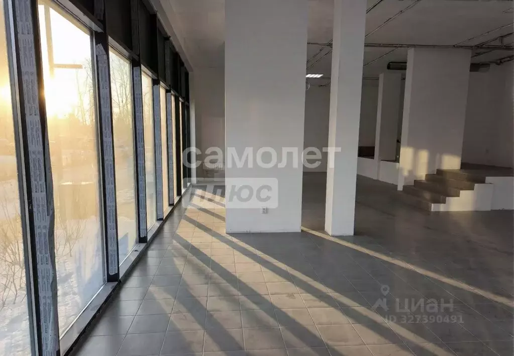 Помещение свободного назначения в Тюменская область, Тюмень ДОК мкр, ... - Фото 1