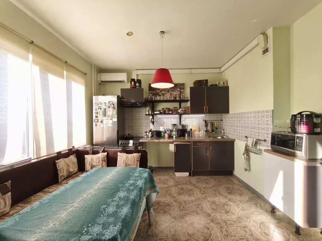 2-к кв. Краснодарский край, Краснодар ул. Харьковская, 83/6 (64.1 м) - Фото 1