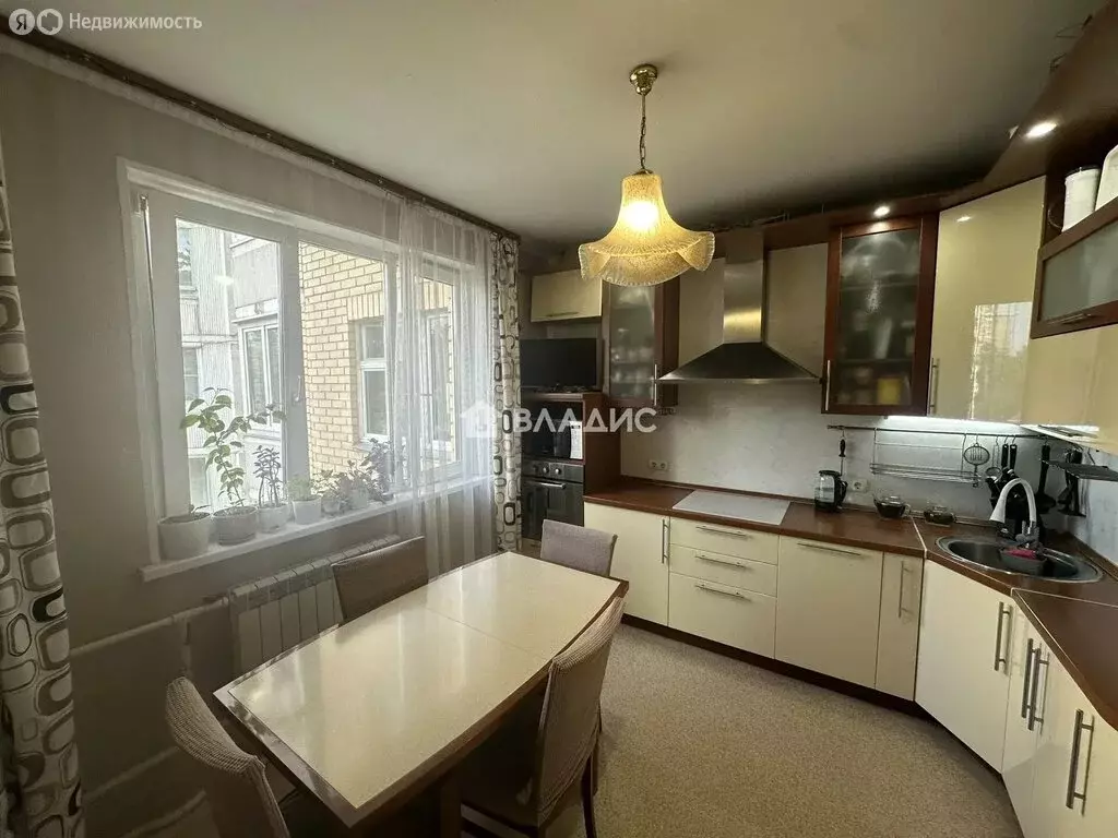 3-комнатная квартира: Королёв, улица Исаева, 7 (84 м) - Фото 1