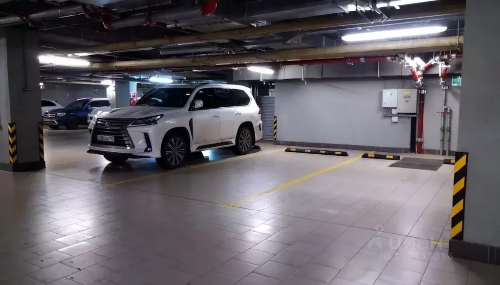 Гараж в Москва Большая Садовая ул., 5к1 (23 м) - Фото 2