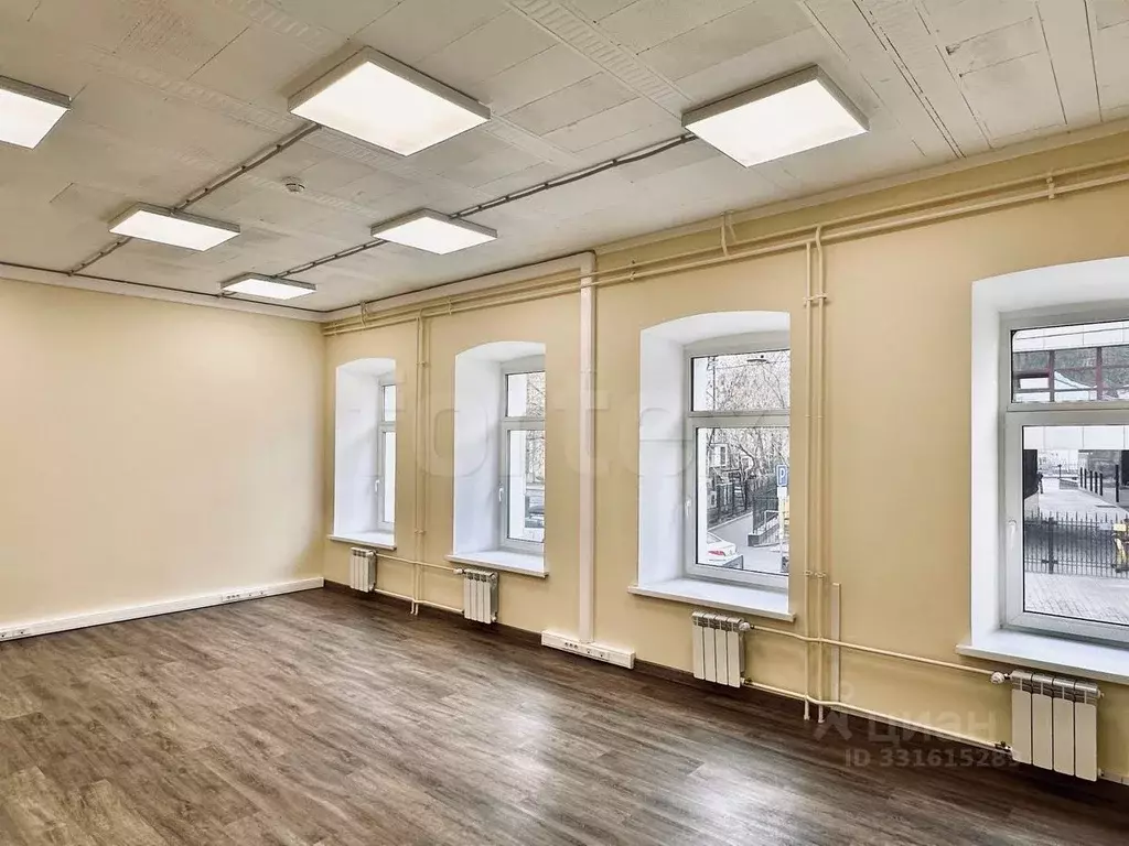 Офис в Москва Гончарная ул., 24 (623 м) - Фото 1