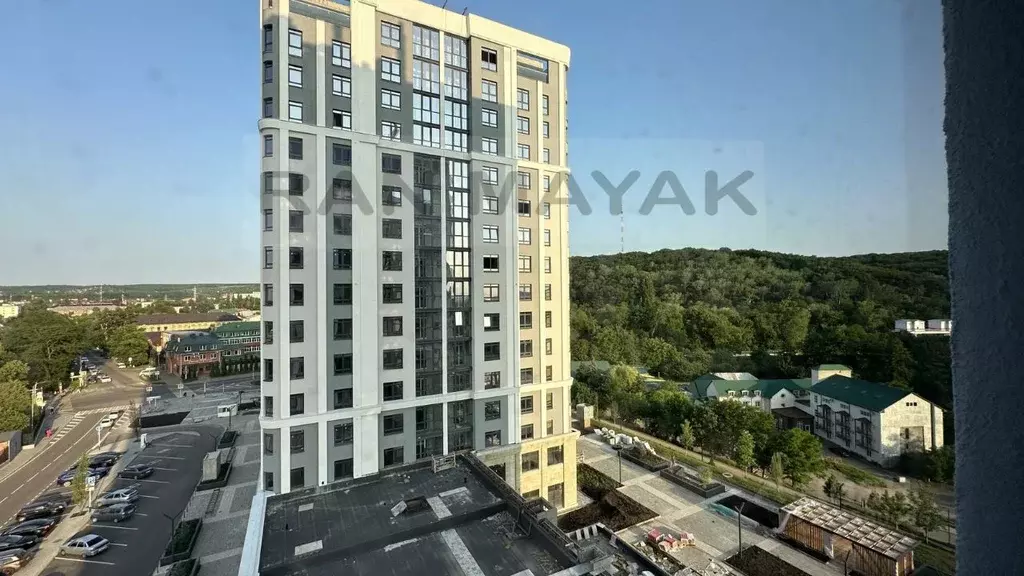 2-к кв. Адыгея, Майкоп Спортивная ул., 39Б (72.8 м) - Фото 0