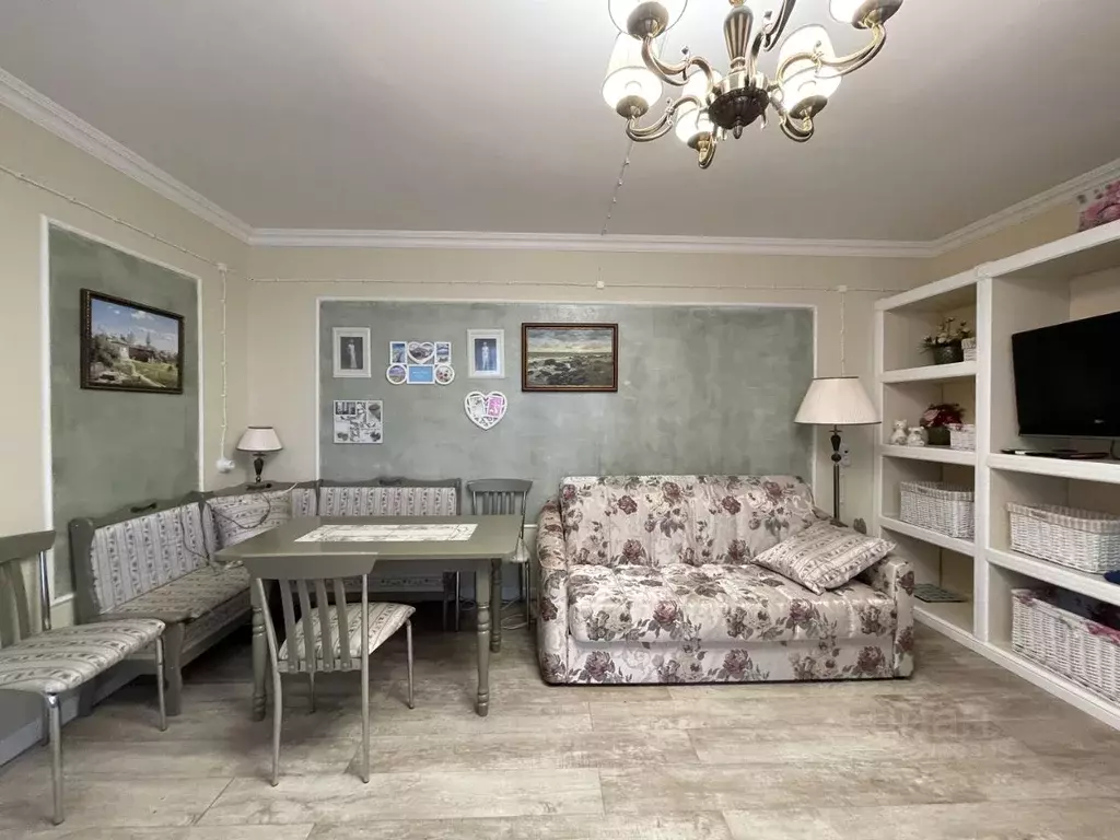 Дом в Калининградская область, Полесский муниципальный округ, пос. ... - Фото 1