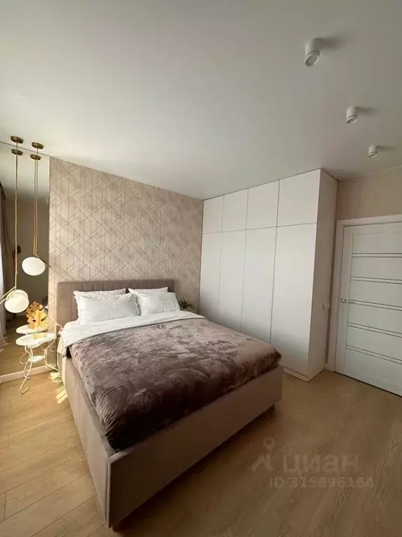 1-к кв. Красноярский край, Красноярск ул. Петра Ломако, 1А (41.0 м) - Фото 0