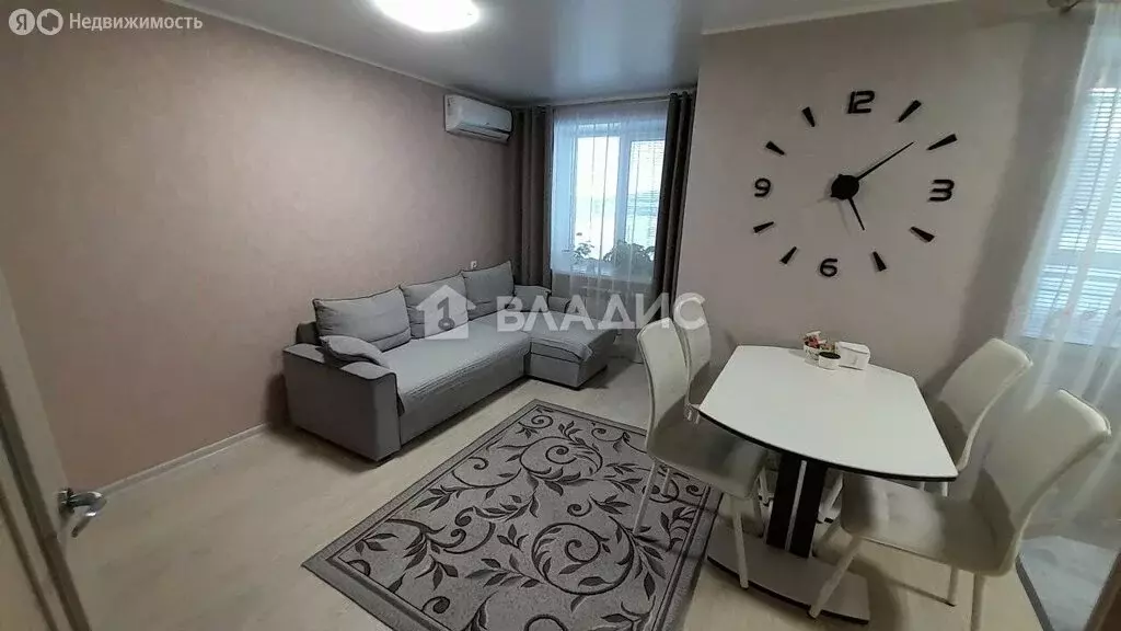 3-комнатная квартира: Стерлитамак, улица Строителей, 24 (64.8 м) - Фото 1