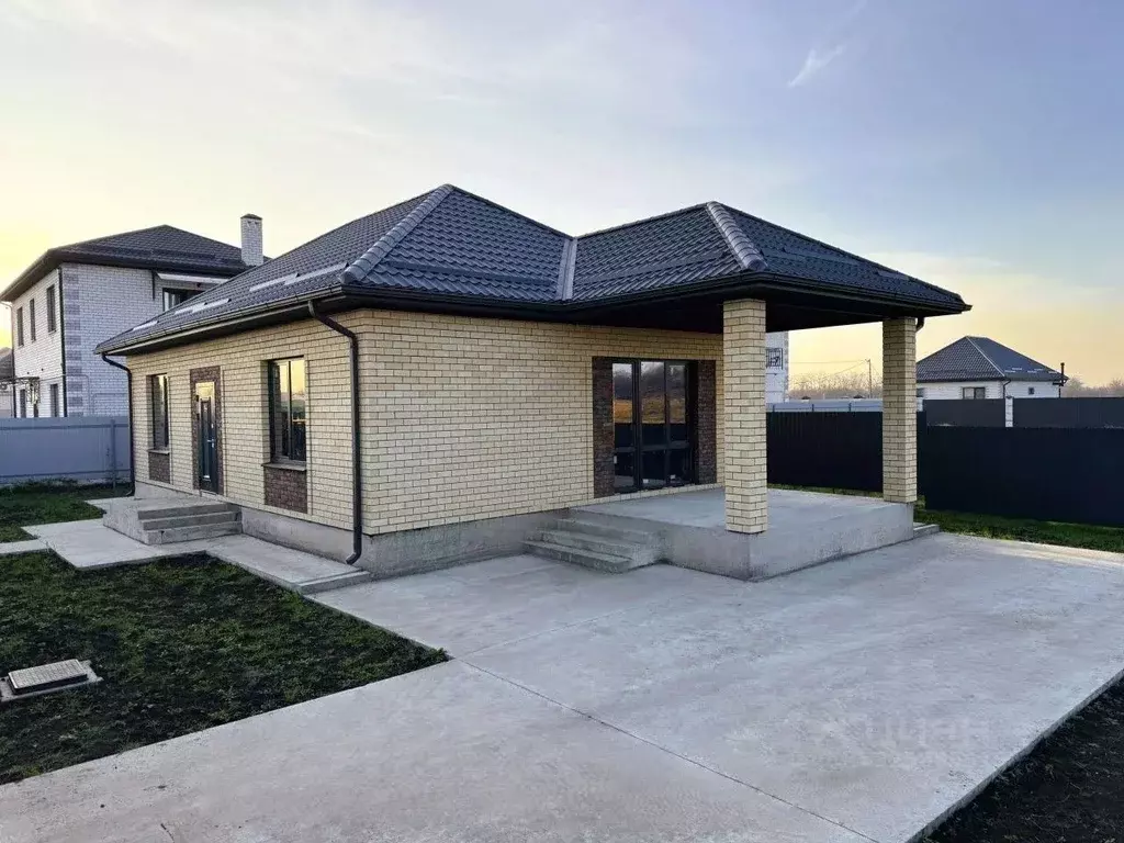 Дом в Краснодарский край, Динской район, Старомышастовская ст-ца ... - Фото 1