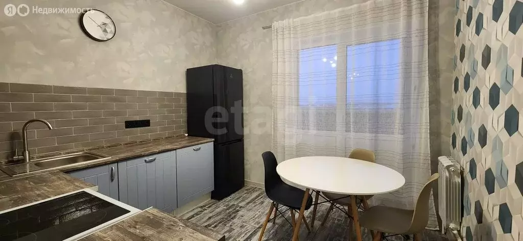 1-комнатная квартира: посёлок Иншинский, 63 (42.7 м) - Фото 2