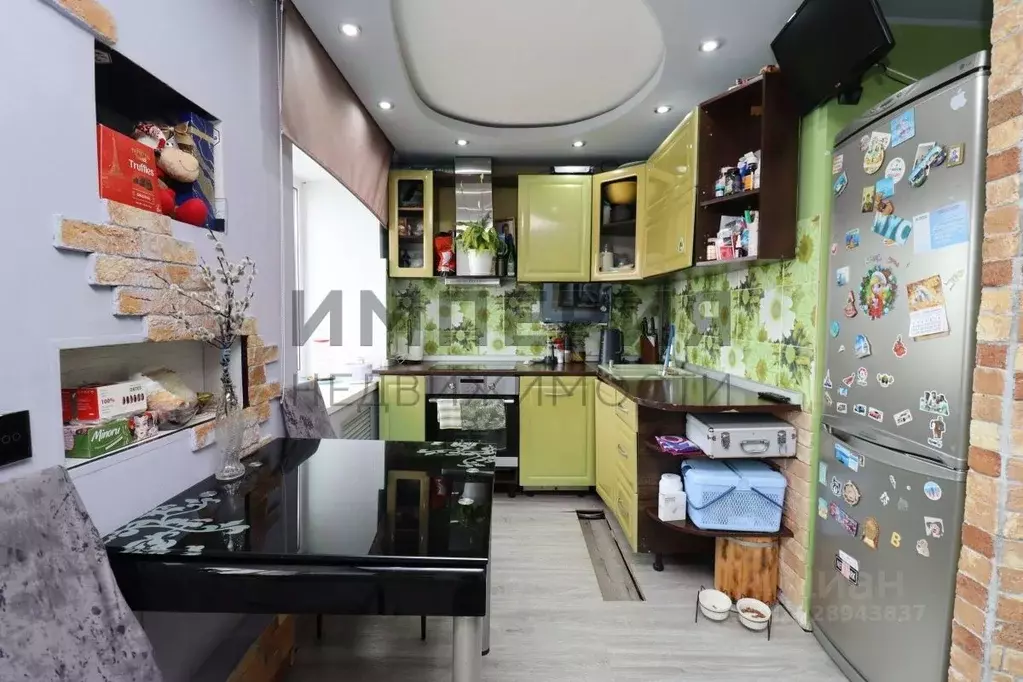 2-к кв. Магаданская область, Магадан Комсомольская пл., 2 (43.7 м) - Фото 1