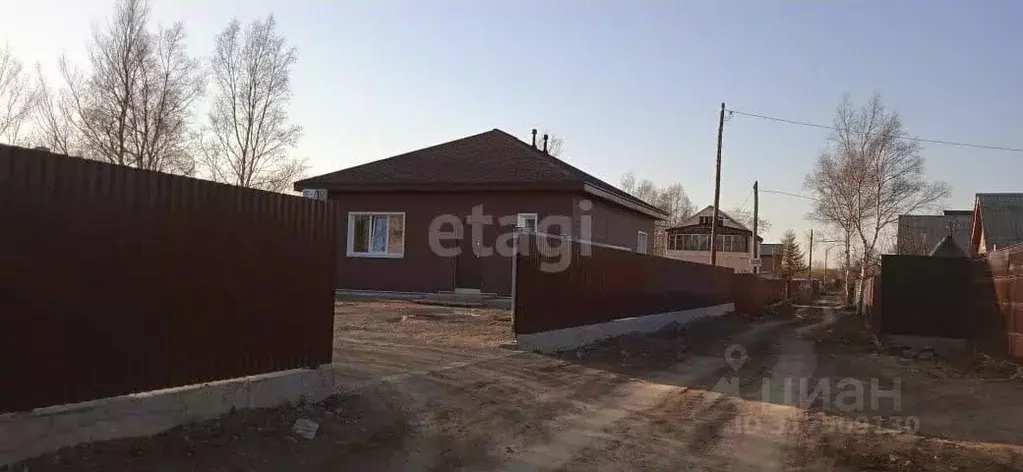 Дом в Сахалинская область, Южно-Сахалинск  (100 м) - Фото 0