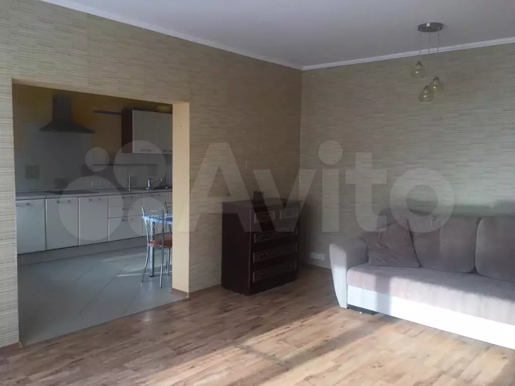 2-к. квартира, 70 м, 3/7 эт. - Фото 0