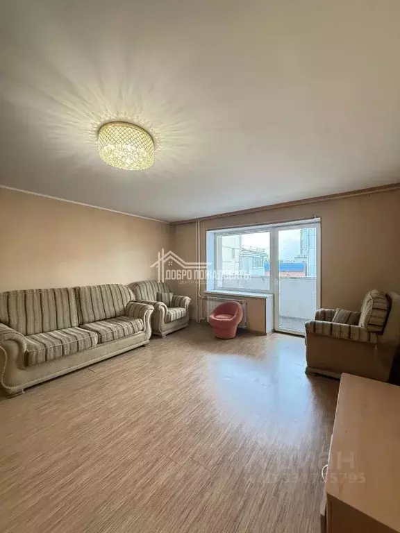 4-к кв. Хакасия, Абакан Торговая ул., 4Б (102.5 м) - Фото 1