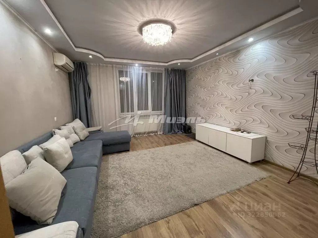 3-к кв. Крым, Симферополь ул. Камская, 37 (88.8 м) - Фото 1