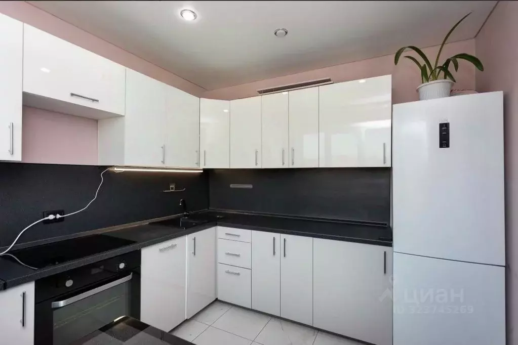 3-к кв. Краснодарский край, Краснодар ул. Агрохимическая, 112/2 (65.2 ... - Фото 2