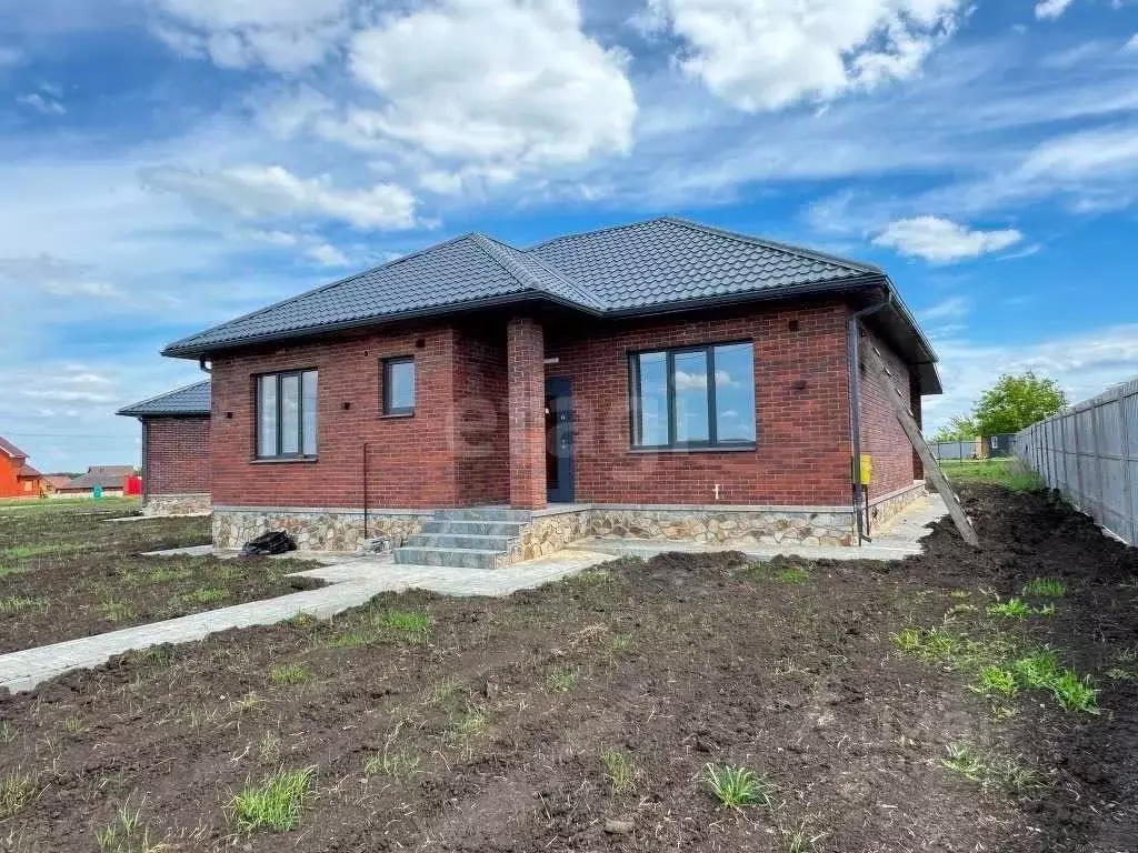 Дом в Белгородская область, Белгородский район, Разумное рп, ... - Фото 1