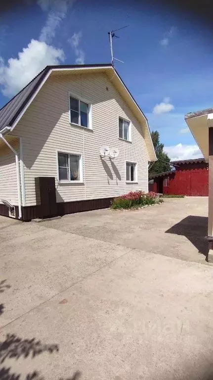 Дом в Ленинградская область, Киришский район, Будогощь пгт пер. ... - Фото 1