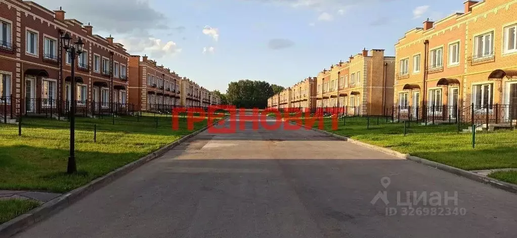 Таунхаус в Новосибирская область, с. Новолуговое, Березки-2 мкр, 5-й ... - Фото 1