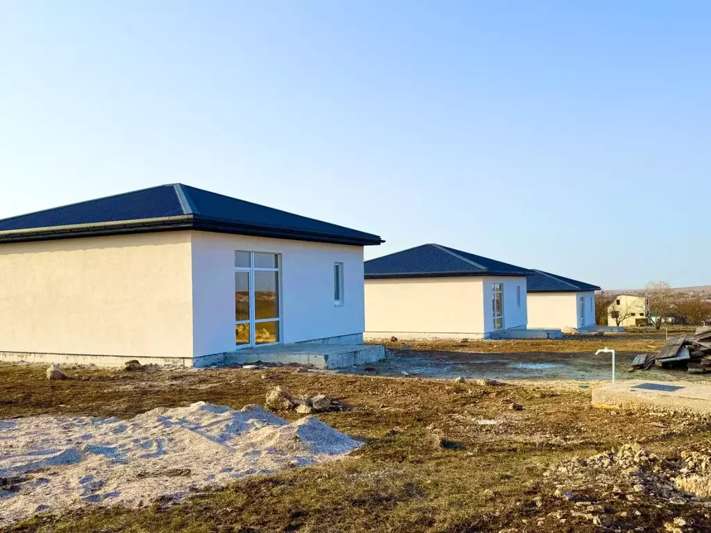 Дом в Крым, Симферопольский район, 3-й массив садовые участки ул. ... - Фото 2