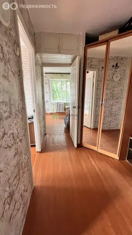 2-комнатная квартира: Ижевск, улица Владимира Краева, 43 (42 м) - Фото 1