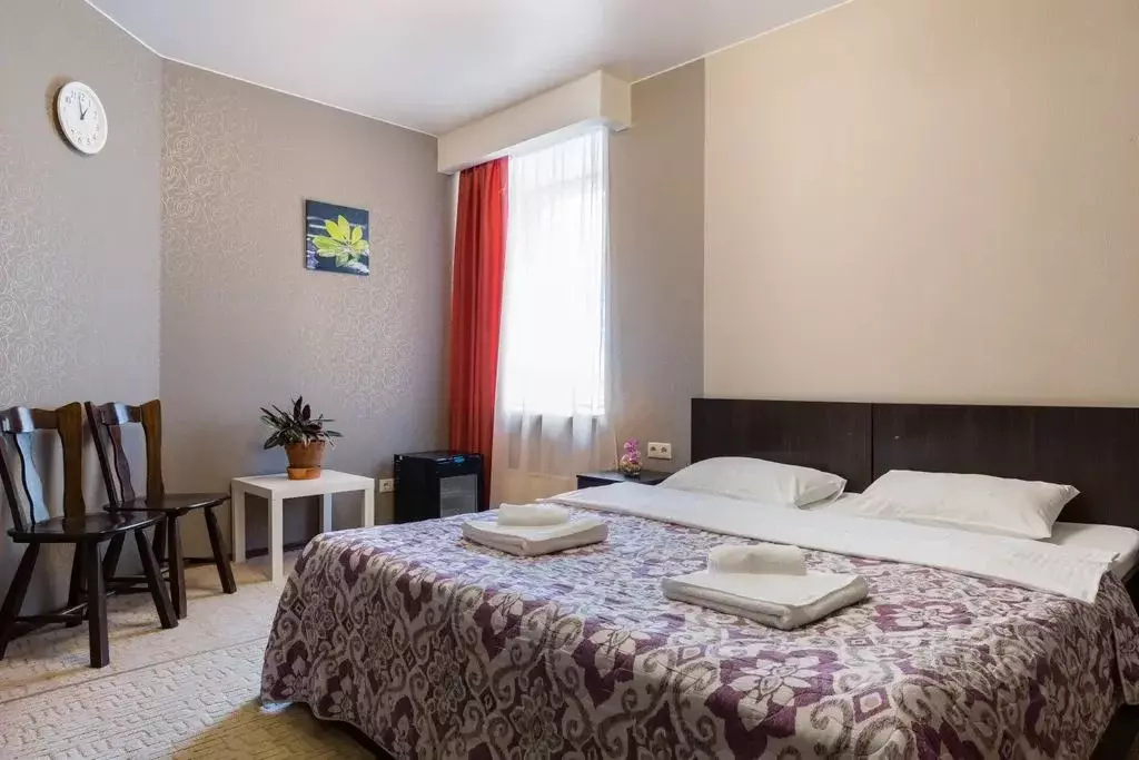 Комната Санкт-Петербург просп. Средний Васильевского острова, 50Б - Фото 0