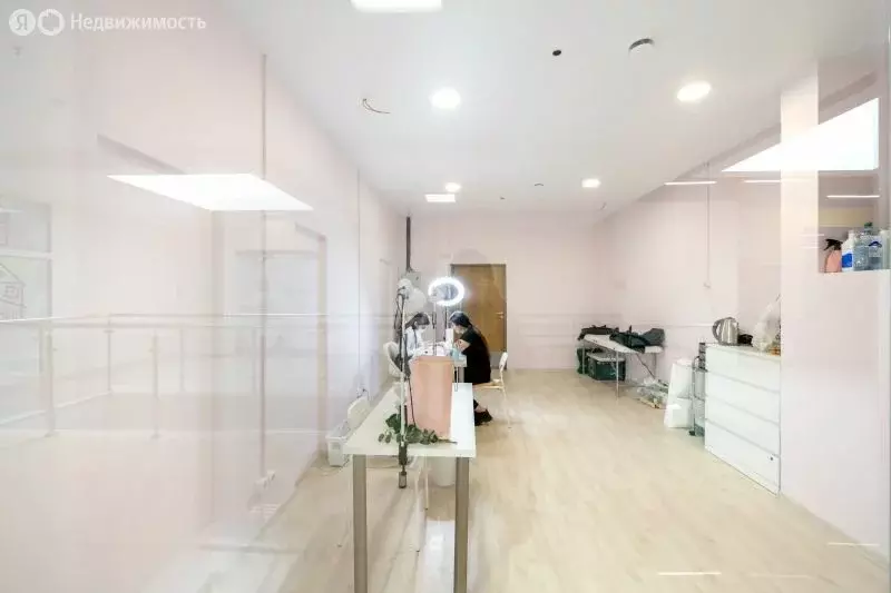 Офис (27 м) - Фото 1