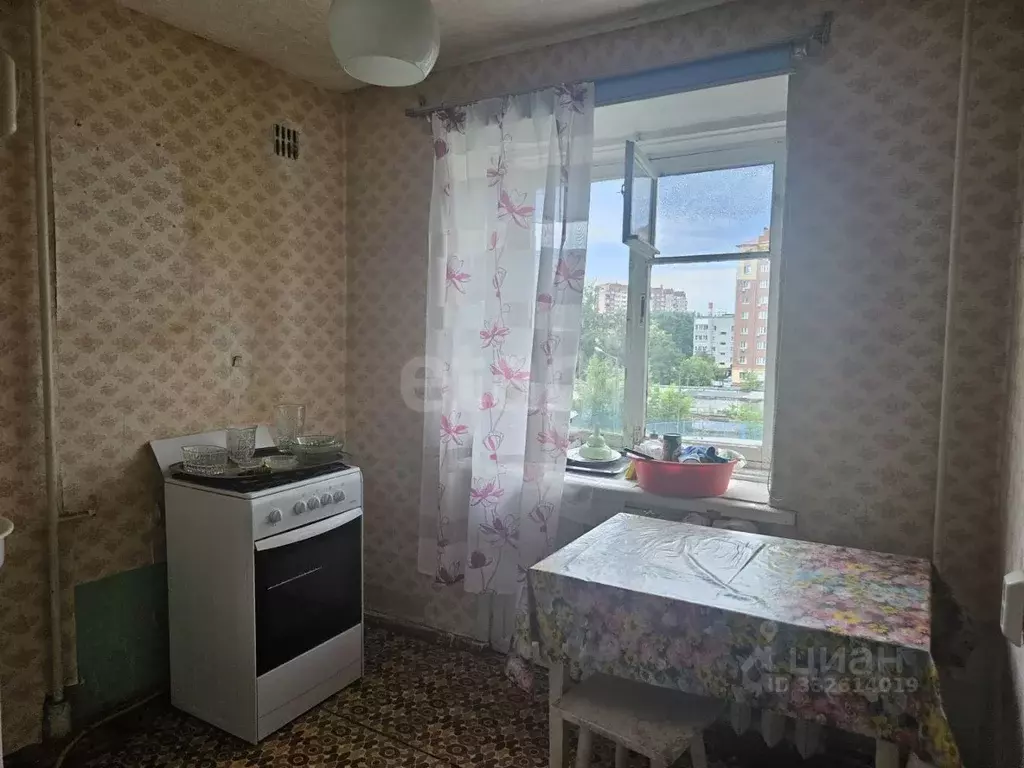 1-к кв. Тюменская область, Тюмень Северная ул., 2 (30.6 м) - Фото 1