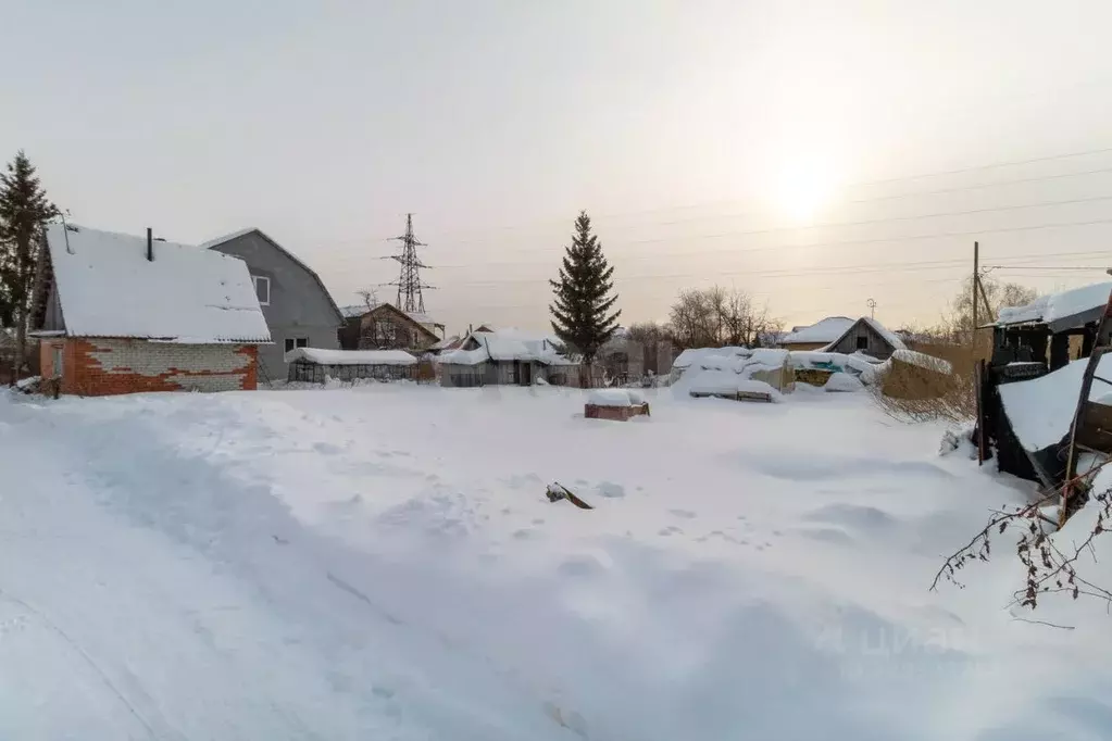 Участок в Тюменская область, Тюмень Юбилей садовое товарищество, ул. ... - Фото 1