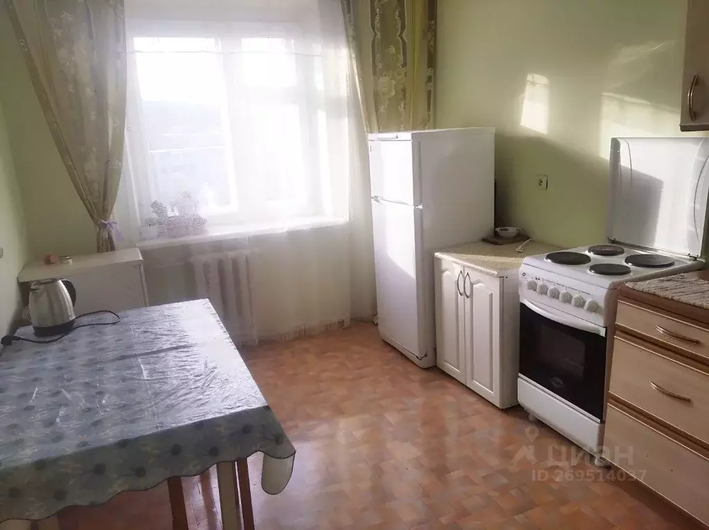 1-к кв. Брянская область, Брянск проезд Федюнинского, 4Б (40.0 м) - Фото 1