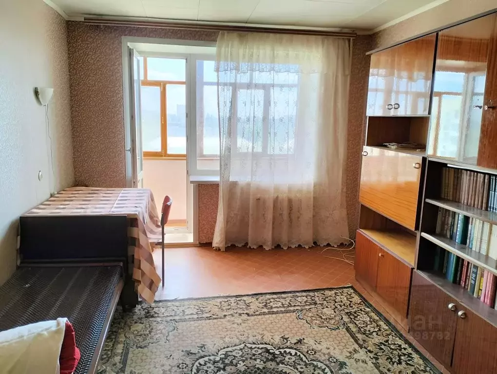 1-к кв. Саратовская область, Саратов ул. Имени С.Т. Разина, 80 (33.4 ... - Фото 0