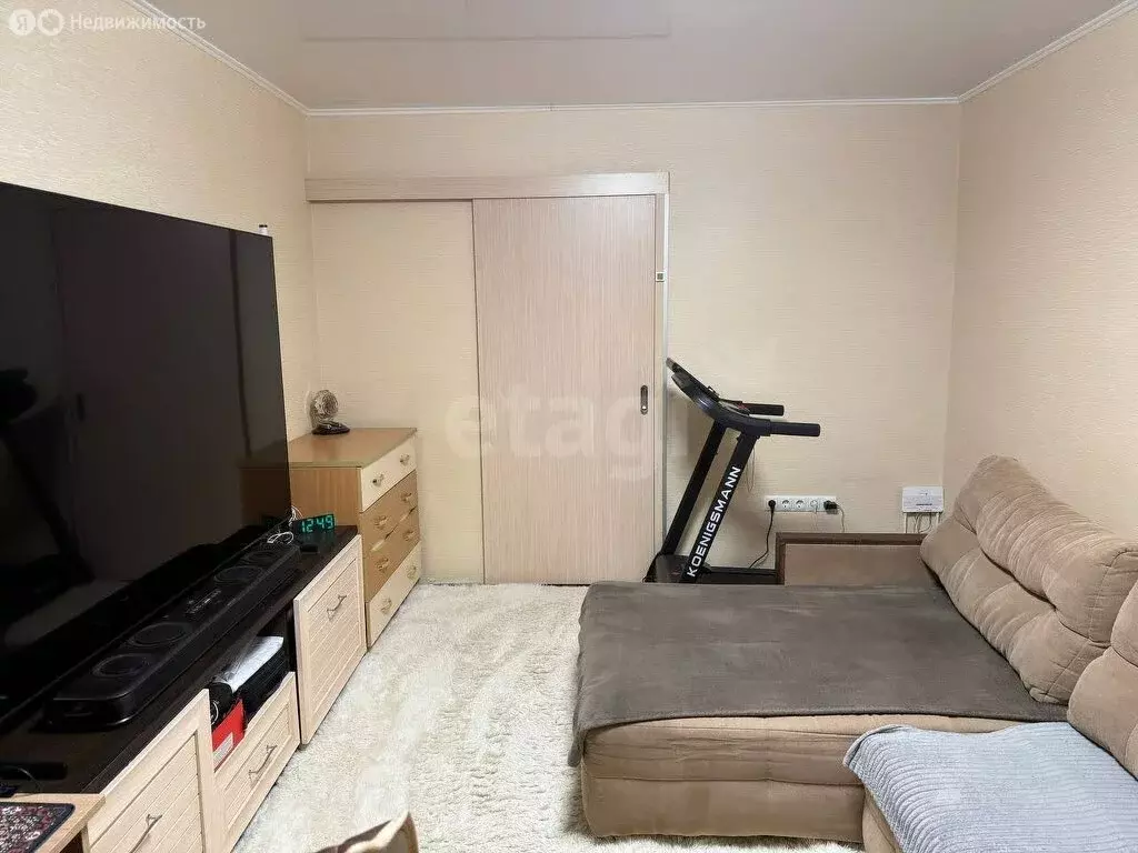 3-комнатная квартира: Ялуторовск, Заводская улица, 4 (54 м) - Фото 1