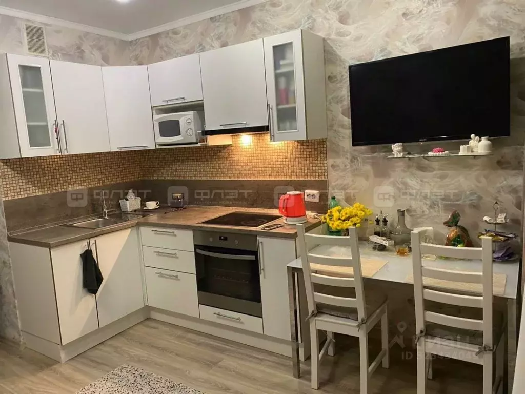 1-к кв. Татарстан, Казань ул. Максимова, 37Б (28.4 м) - Фото 2